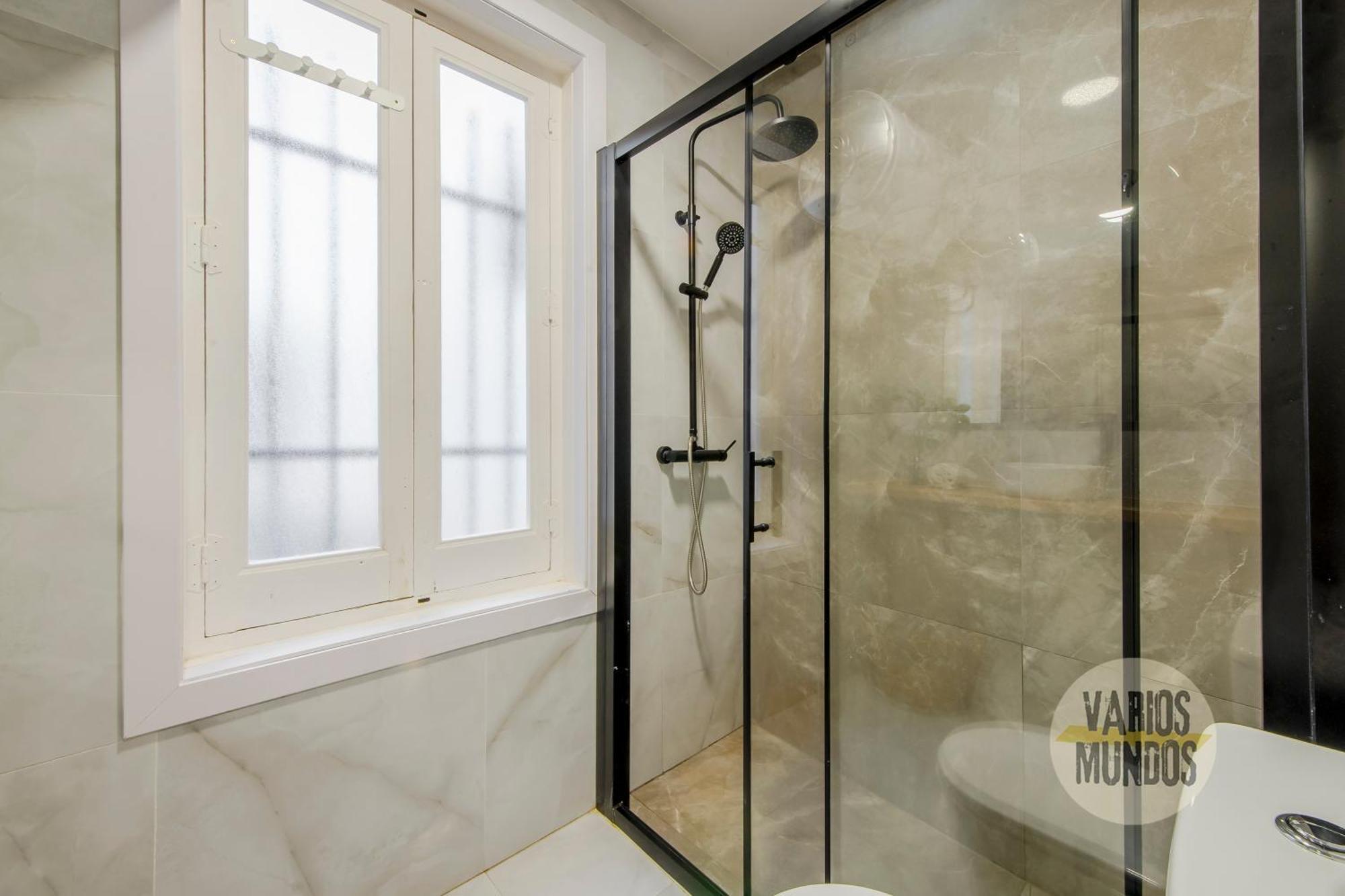 Appartamento New Bajo Duplex En La Latina-centro De E2